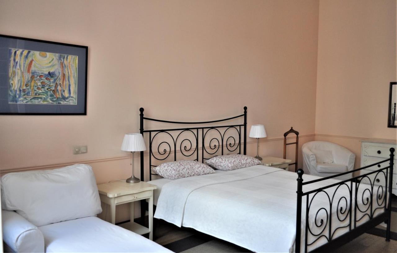 Great 144 Sq.M. Apartment In The Center Of Kiev Ngoại thất bức ảnh